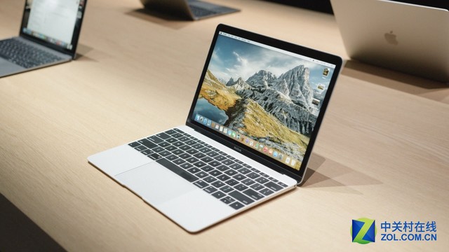 全新12英寸Macbook仅有一个USB-Type C接口